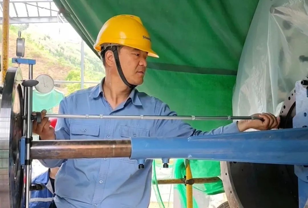 36年跑现场的老姚：用双脚丈量服务的温度