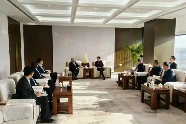 陕鼓集团与西安高新区举行座谈